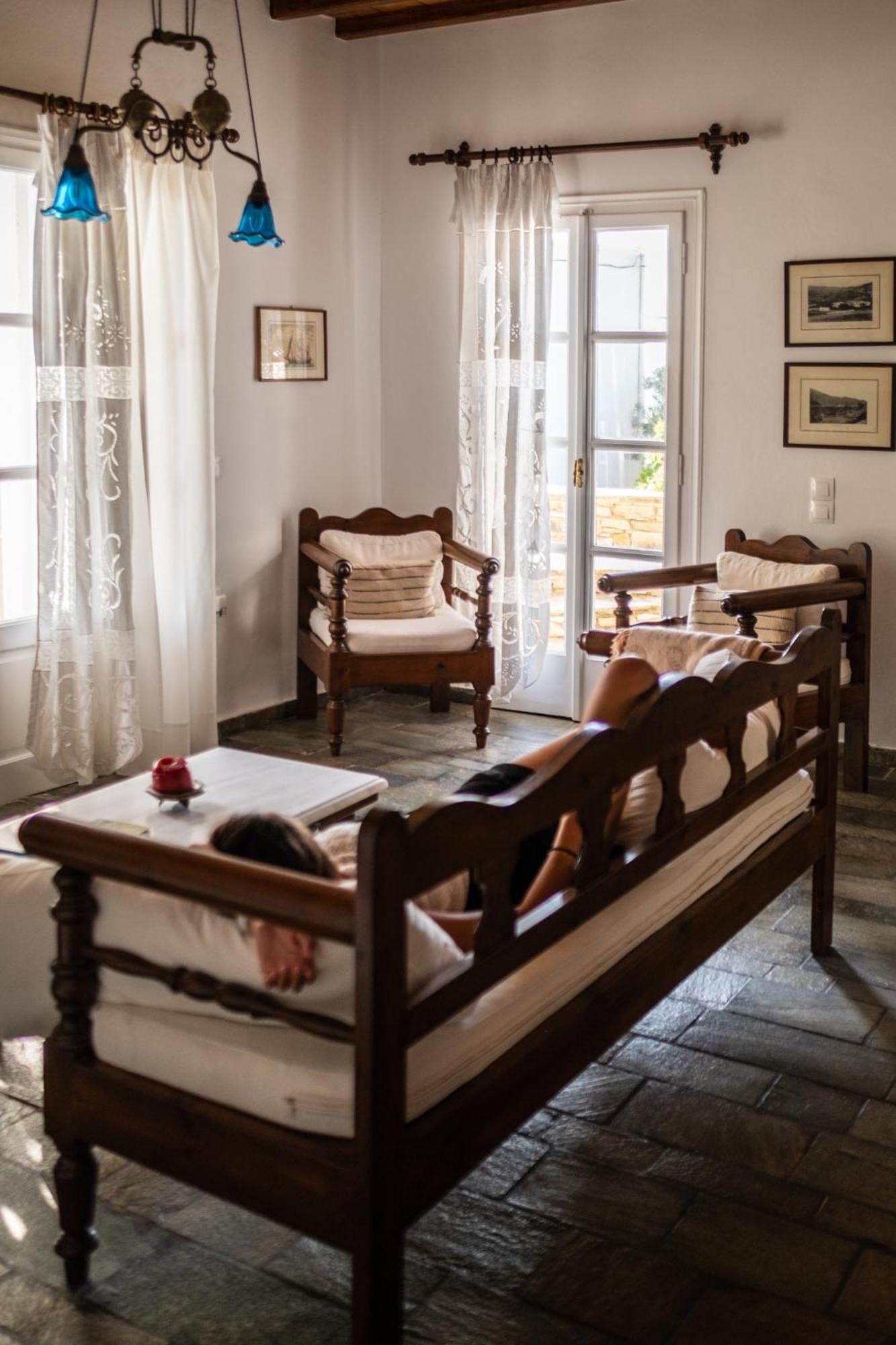 Romano Garden House - Land Tales Agios Romanos Екстер'єр фото