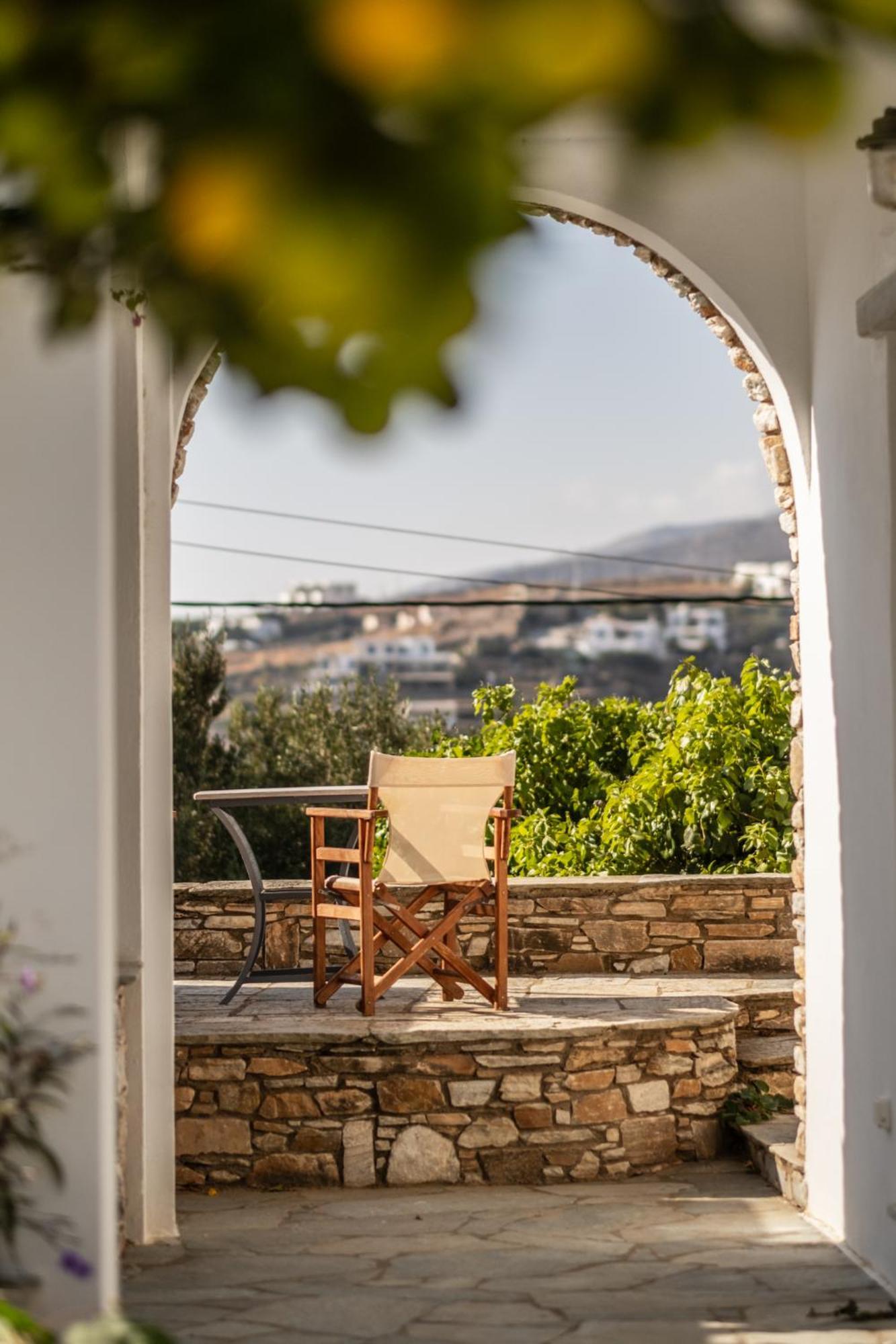 Romano Garden House - Land Tales Agios Romanos Екстер'єр фото